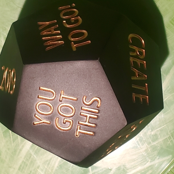 Graduation Table Top Decoration Bundle - Picture 13 of 15